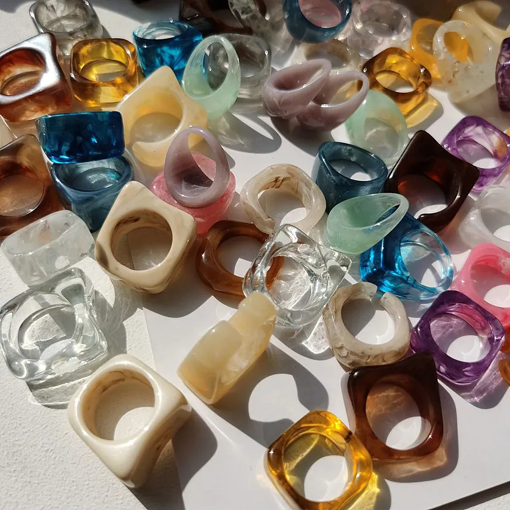 20/36/50Pcs/Lot Vintage Transparent Colorful Acrylic Resin Rings Set Korea Fashion Geometric Aesthetic Jewelry Accessories 240312