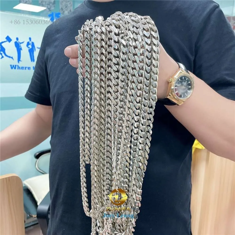 Hip Hop Jewelry 8mm 10mm 12mm 13mm Bredd Pure Sier Gold Plated VVS Moissanite Diamond Lock Iced Out Cuban Chain Halsband