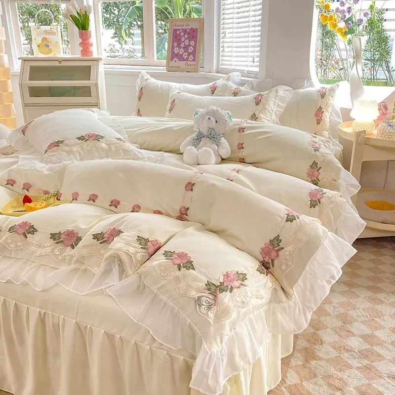 Set di biancheria da letto Principessa coreana Volant in pizzo Set Morbido sulla pelle 200X230 cm Copripiumino 1.5M/1.8M/2M Gonna Copriletto Federa