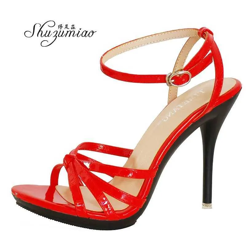 Klänningskor Shuzumiao Kvinnor Sandaler Slippare Populära modemulor Sexiga kvinnliga röda höga klackar 11 cm Slipper Stilettos H240325