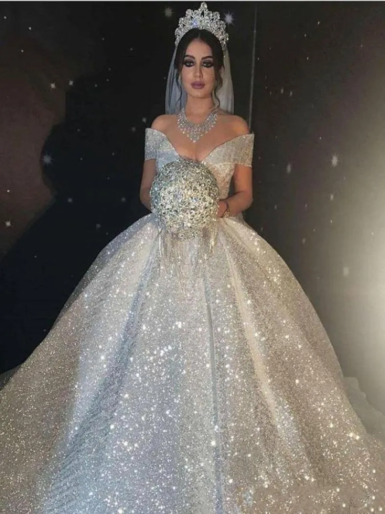 2022 Glittering Sequined Ball Gown Wedding Dresses Princess Off Shoulder Sexiga brudklänningar Dubai Arabic Sweep Train Vestidos de No4187165