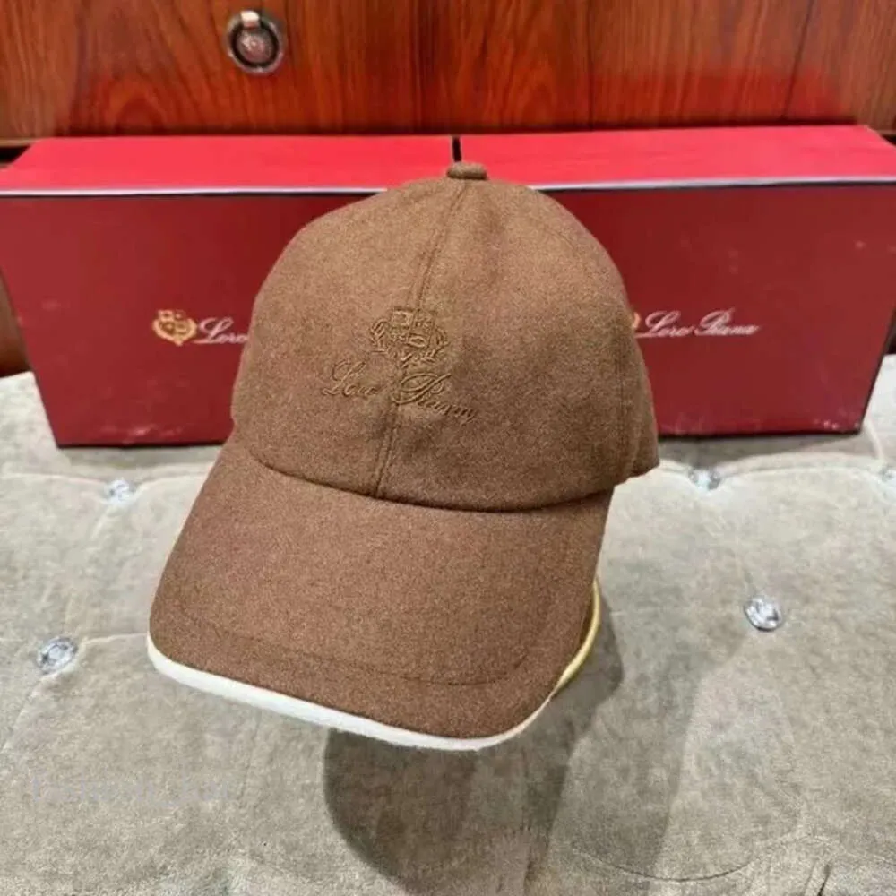 Loro Loro Piano Shoe Loro Piano Designer Loro Piano Hommes Femmes Mode Casquette de baseball Chapeaux en coton Ajusté Été Broderie Casquette Plage Luxe 210