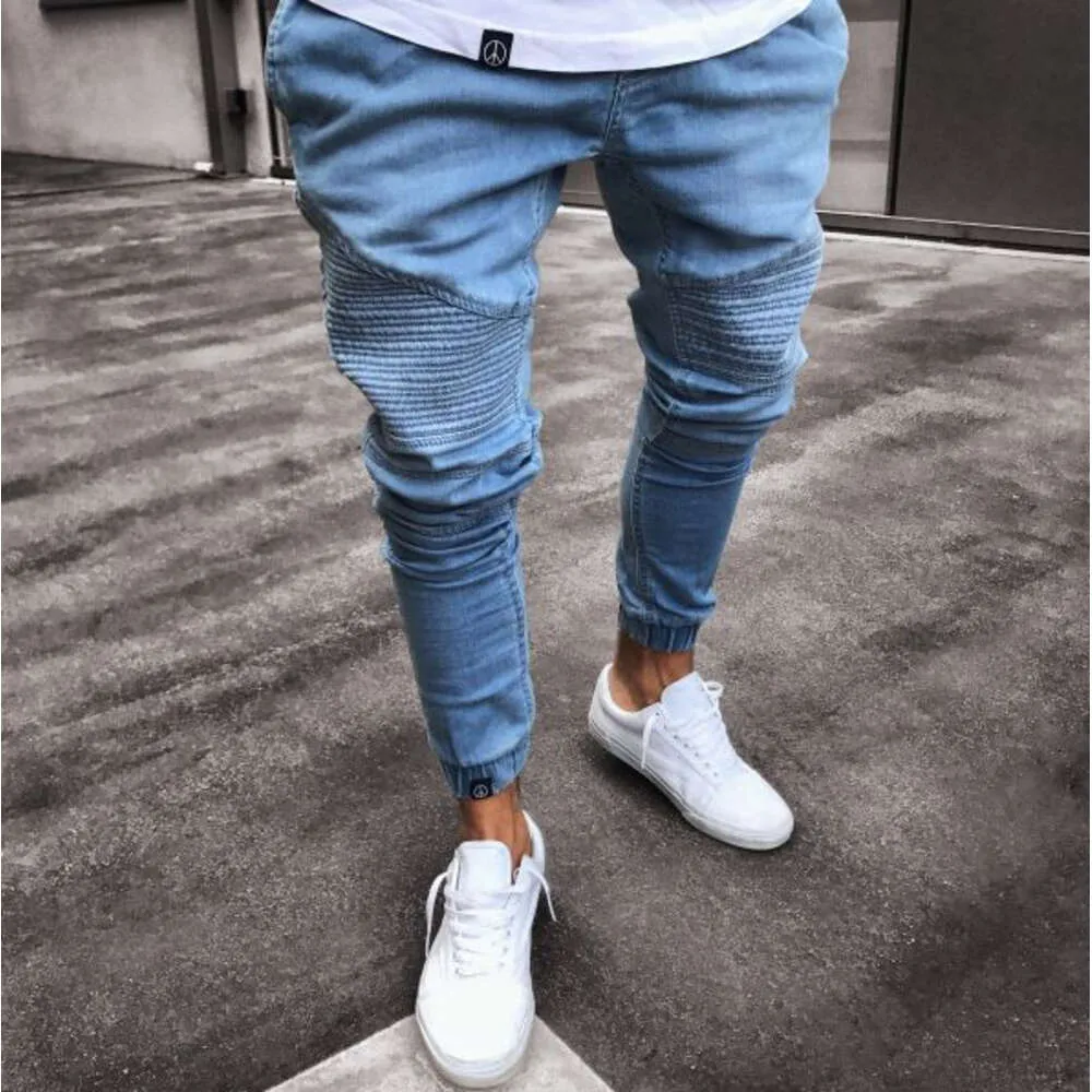 Trendy Jeans for Men's Fashionable Light Blue Tight Fitting New Outfit