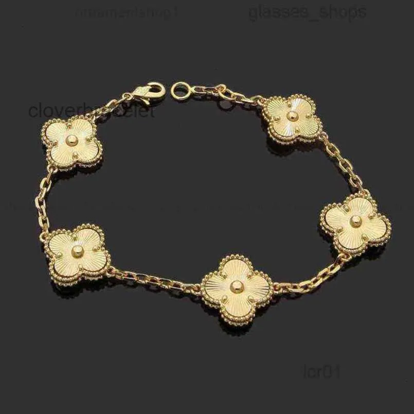 Van 4 Blatt Cleef Cleef Armband Vanclef Designer Linkkette Vierblatt Cocke Womens Mode Gold Armbänder Schmuck U6 16xw9