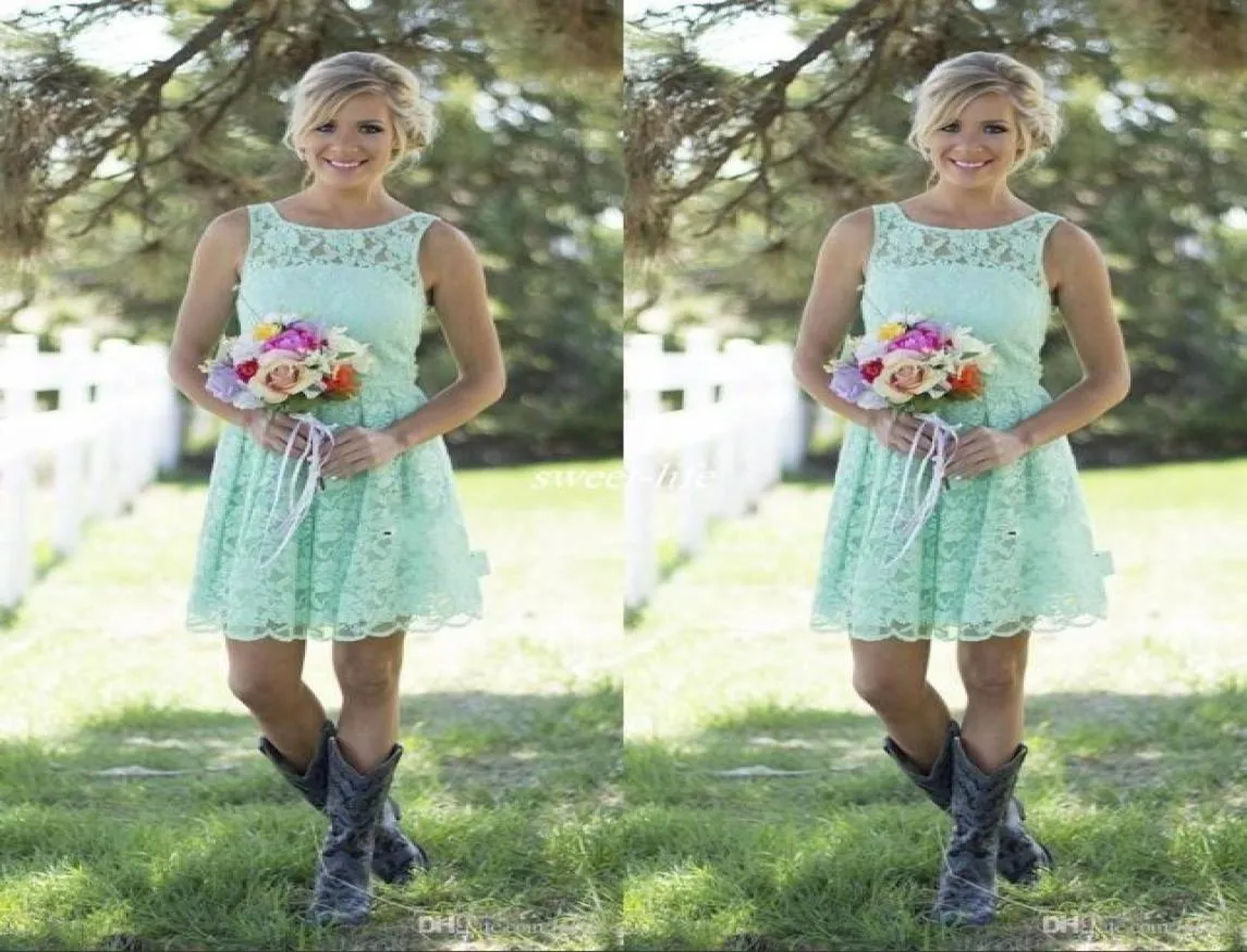 2019 Country Mint Green Lace Short Mini Bridesmaid Dresses Formell klänning för junior- och vuxen brudtärna knälängd bröllopsfest 9082036