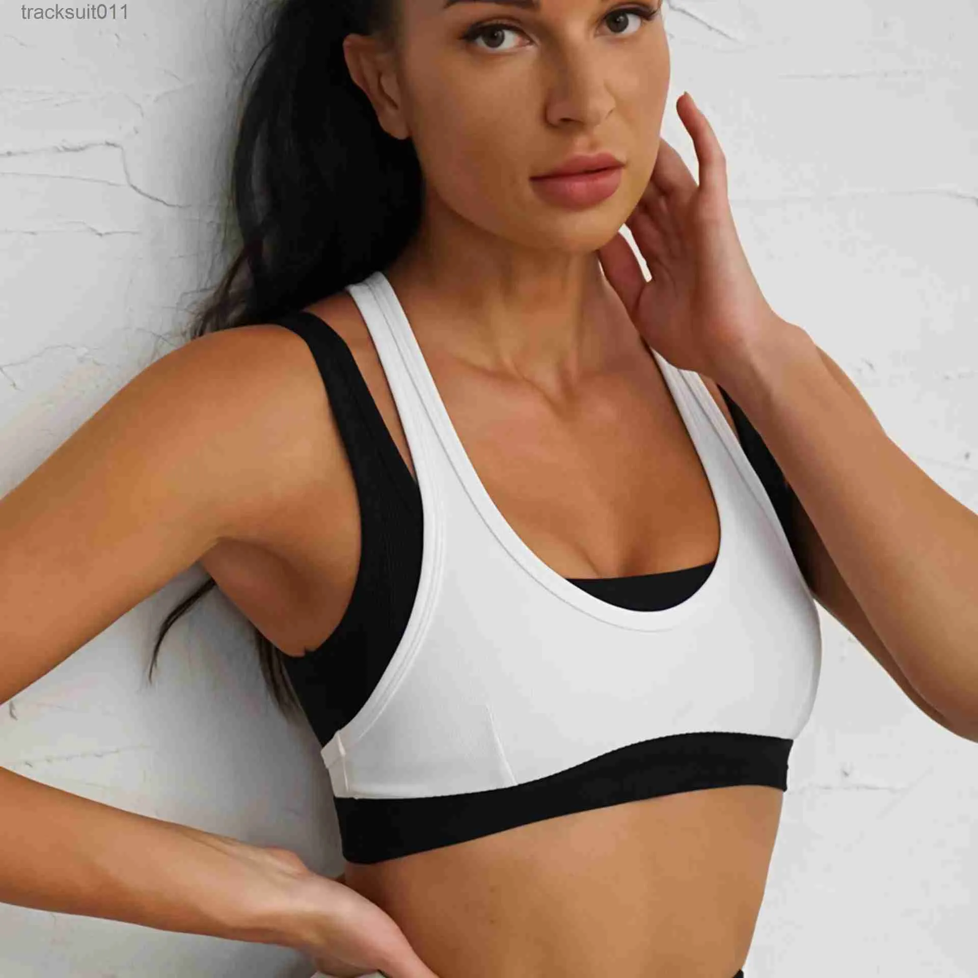 Roupa íntima ativa sutiã de ioga à prova de choque falso sutiã esportivo de duas peças respirável Bralette jer fitness top colete de corrida sem fio sutiã push up top de academiaC24320