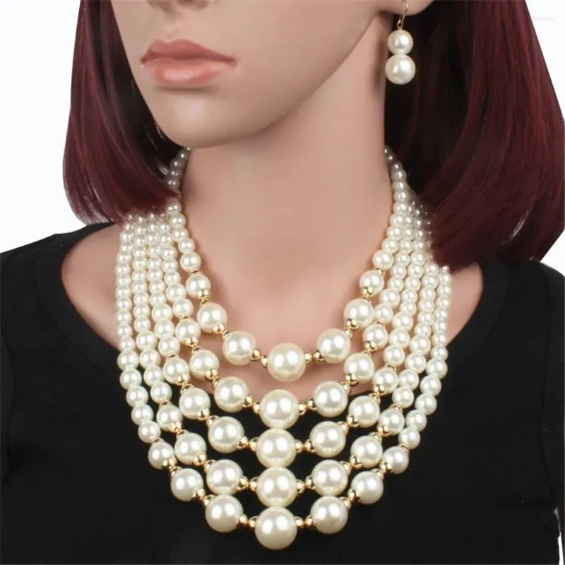 Chaînes exquises faites à la main blanche simulation perle multicouche collier dames de mariage bijoux ensemble tour de cou