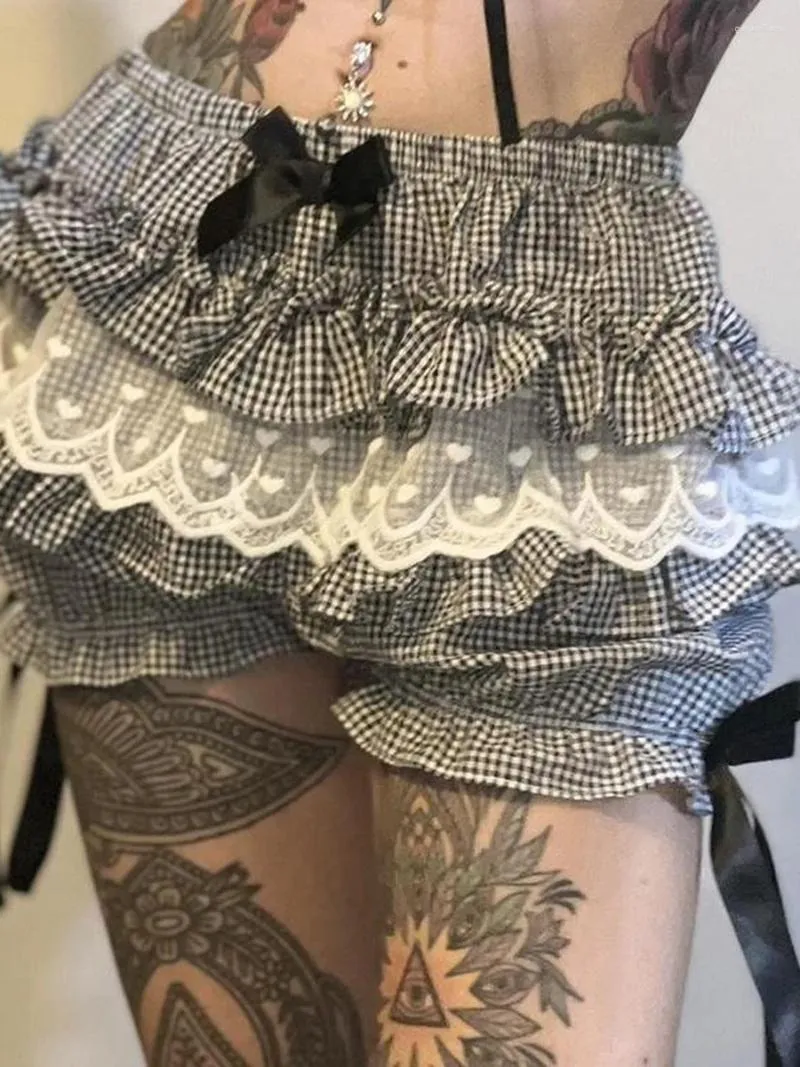 Kvinnors shorts kvinnor lolita blommare söta nivåer rufs tonåringar japanska kawaii pumpa byxor botten