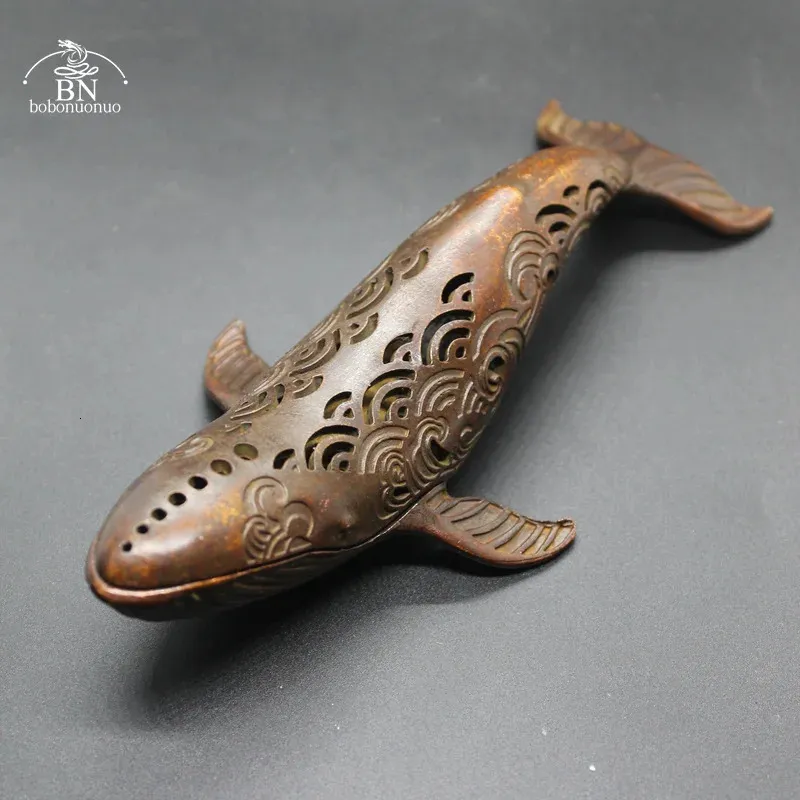 アンティーク銅クジラの小さな彫像デスクトップ装飾海の動物の置物香リビングルームホームデコレーションアクセサリー240314