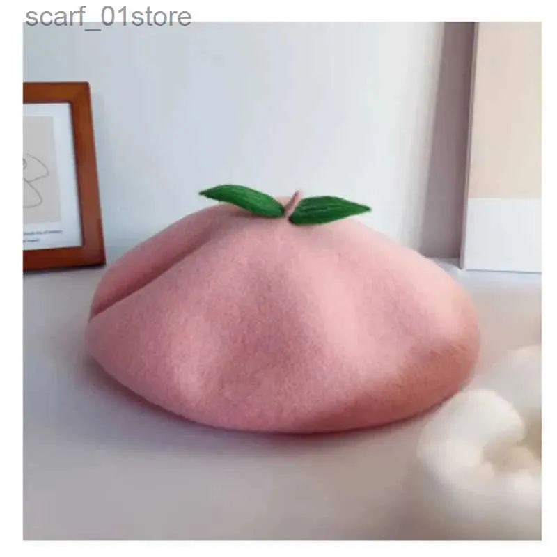 Stingy Brim Hats Holiday Peach Cute Fruit Matte Womens Handmade Berets French Berets Winter Fashion High Quality WholesaleC24319