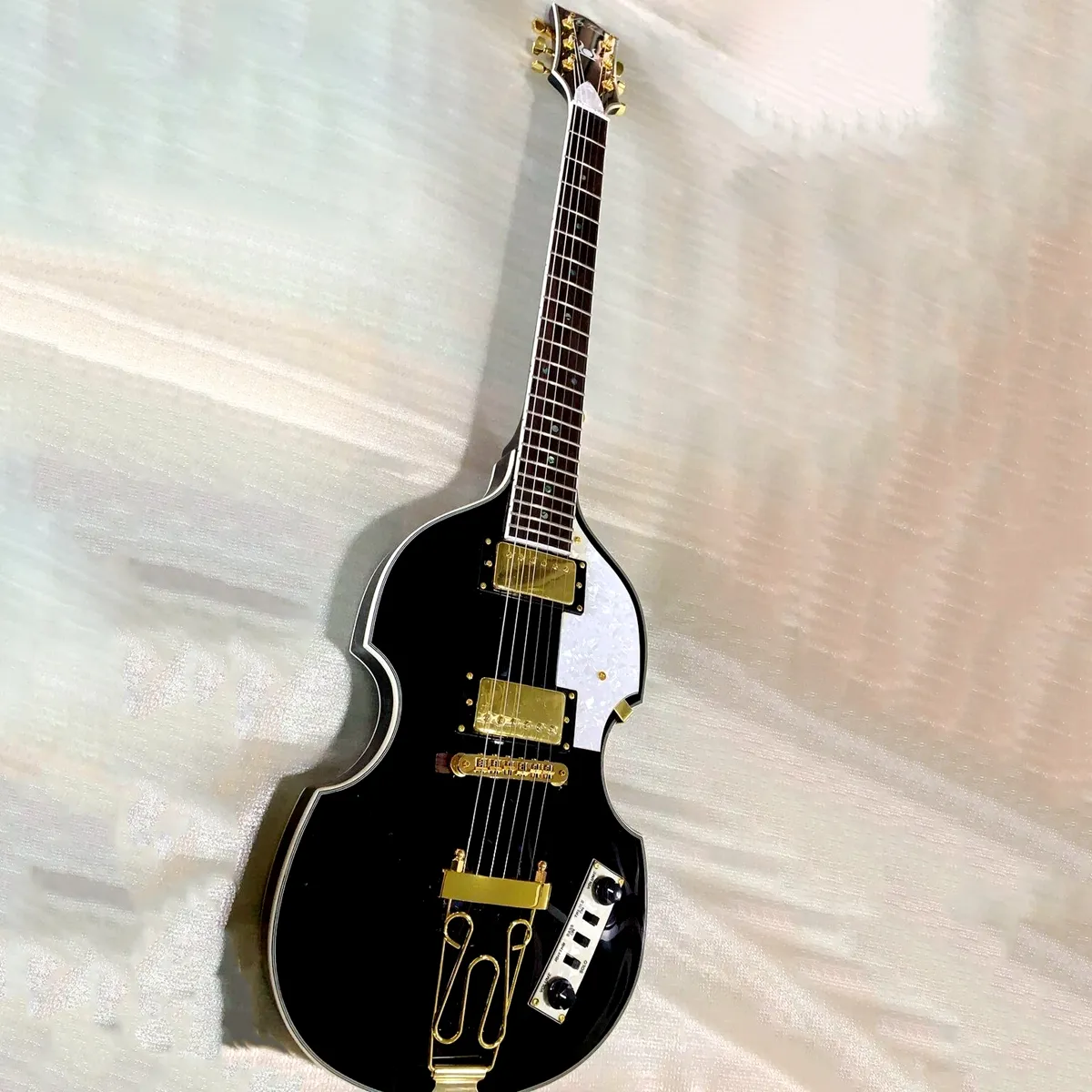 Hofner violon guitare électrique noir 6 cordes guitare électrique corps en érable Instrument professionnel