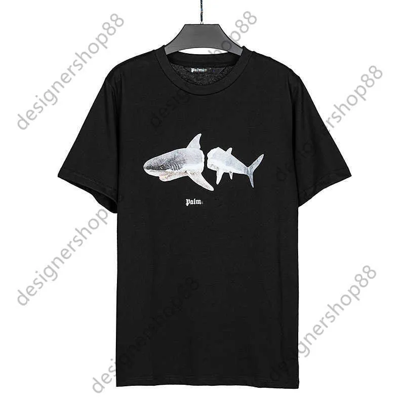 Tik Tok Influencer Samma designer Brand Pure Cotton Broken Tailed Shark Lokaltryck Mens och kvinnor Kort ärm Löst och mångsidig rund hals T-shirt