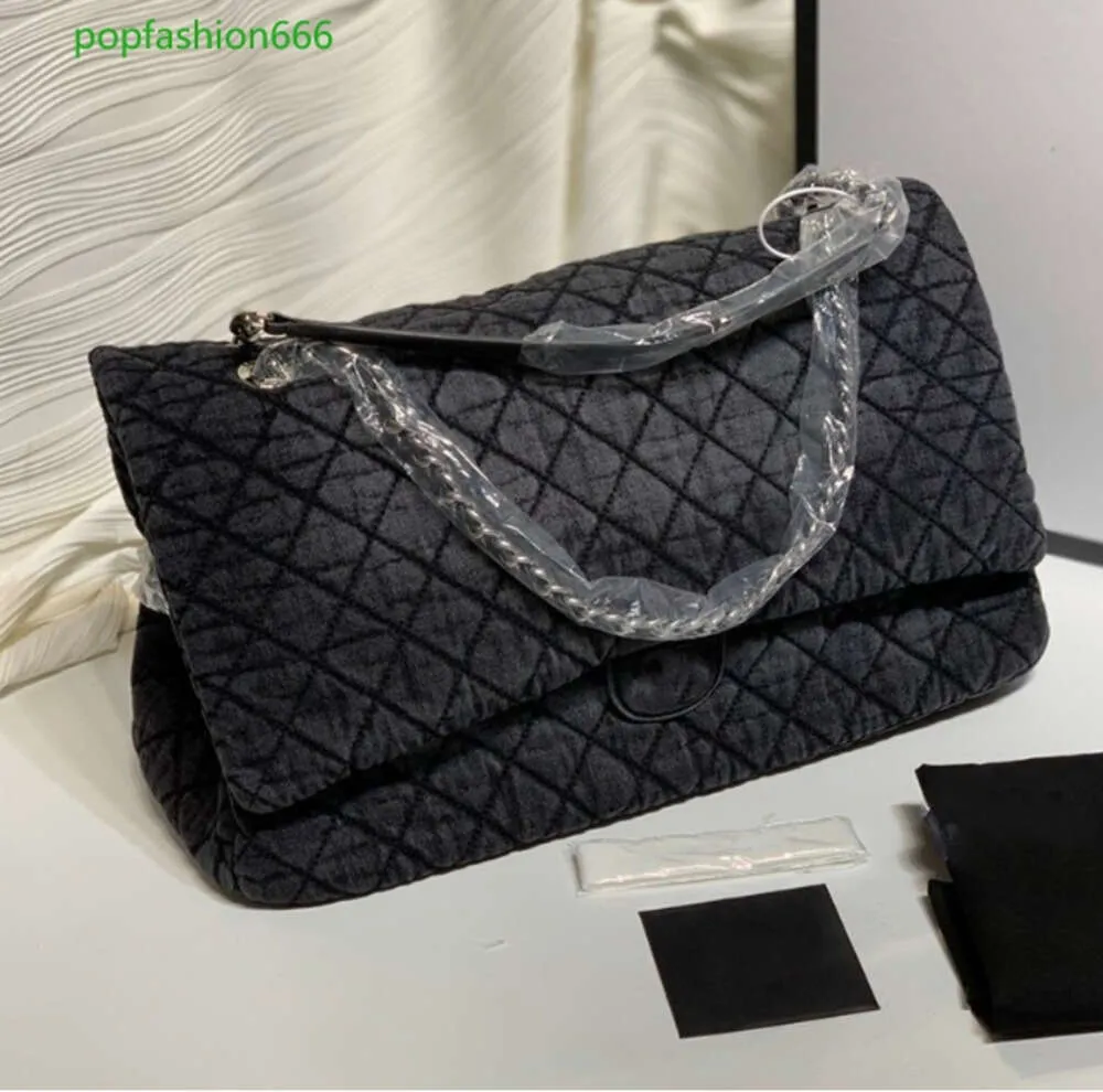 Hurtownia dżinsów maksi jumbo klasyczne torby klapy kołdry łańcuch klapa crossbody instrumerluxury projekt mody uliczny chłodny duże pojemność torby mody na zewnątrz222222