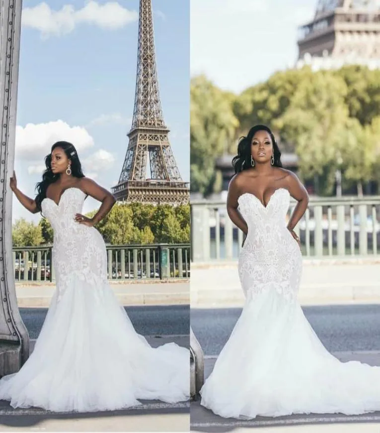 2020 nouvelles robes de mariée sexy chérie dentelle appliques sirène robes de mariée sur mesure dos nu balayage train grande taille mariage Dr7036407