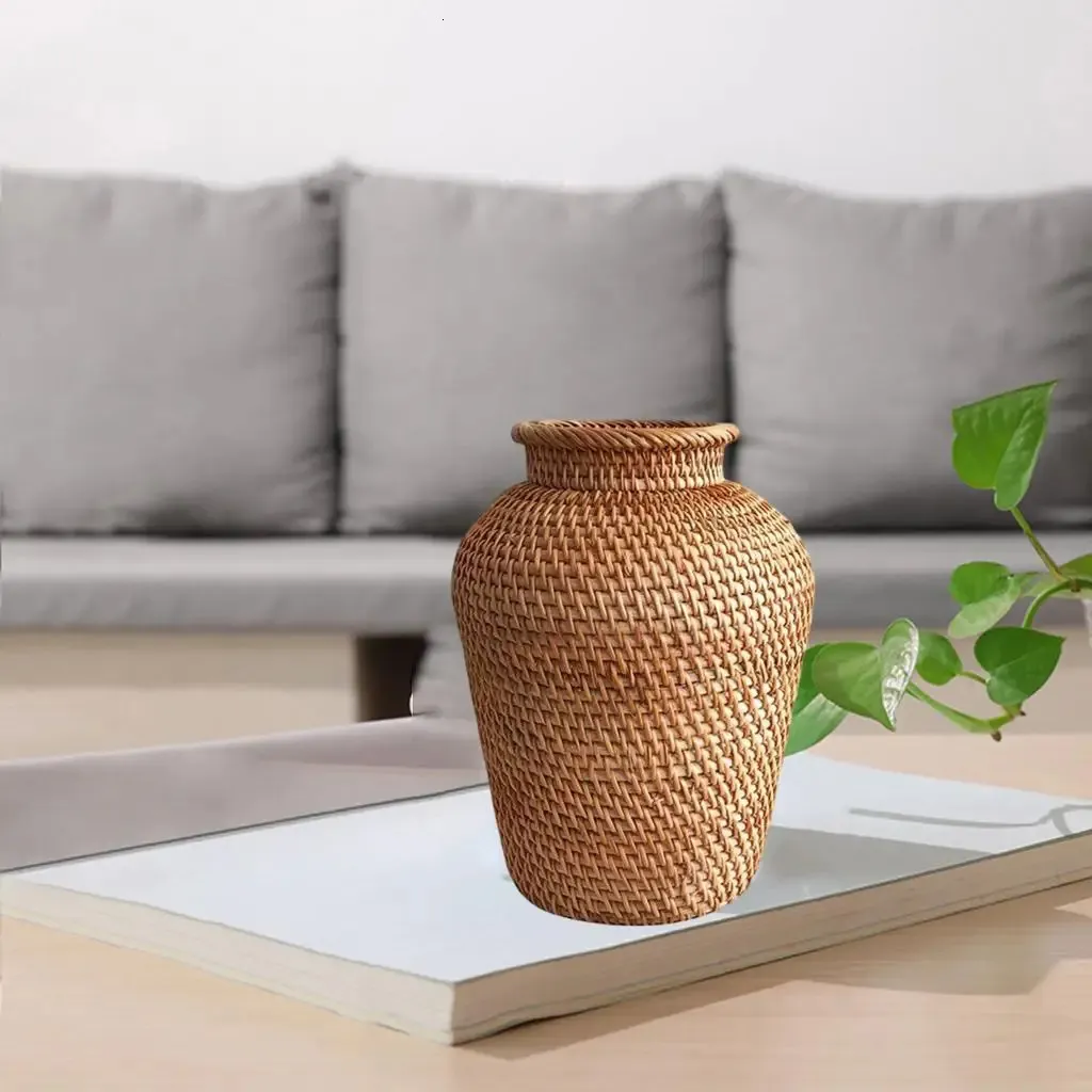 Rustic Style Home Decor Plant Flower Vase Wicker Vase Rustic Woven Rattan Vase Flower Basket Pot for Living Room Decoration