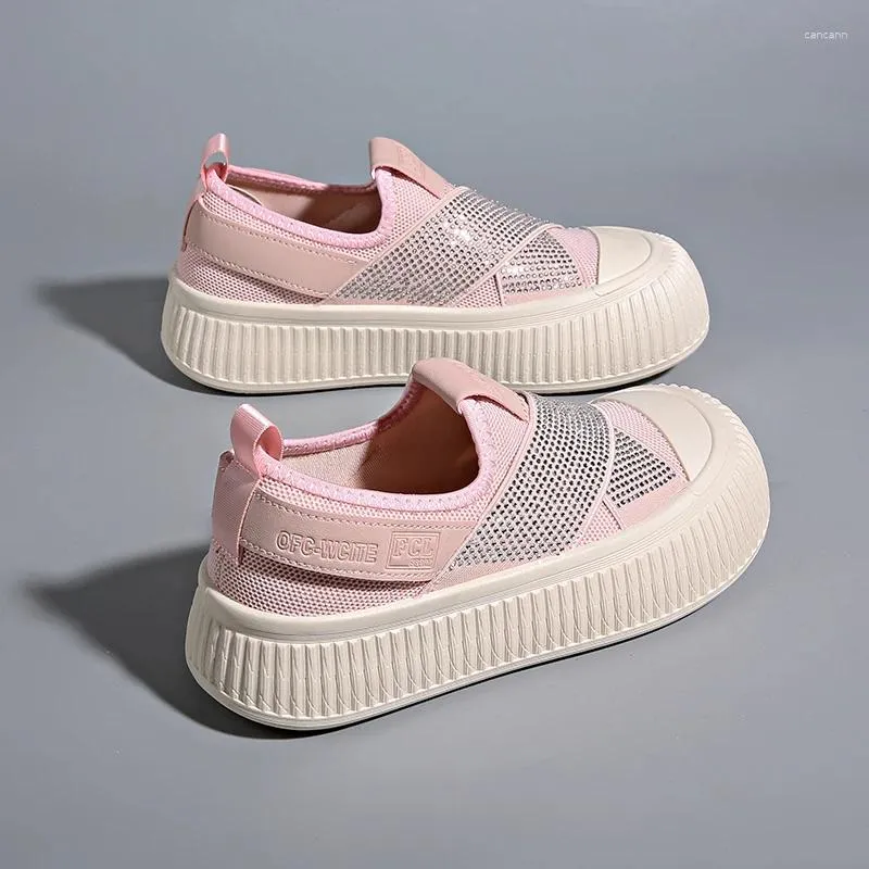 Casual Shoes 2024 Breattable Women Fashion Concise Bekväm slip på plattformens sneakers Japansk stil Walking