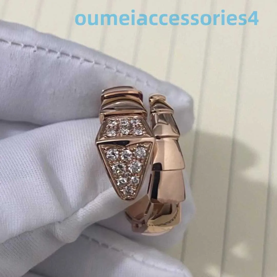 2024 Designer Luxury Brand Jewelry Band Rings Spirit Ring Snake Head and Set in Korean New Product Fashion Exaggerated Dominance Performance 18k Rose