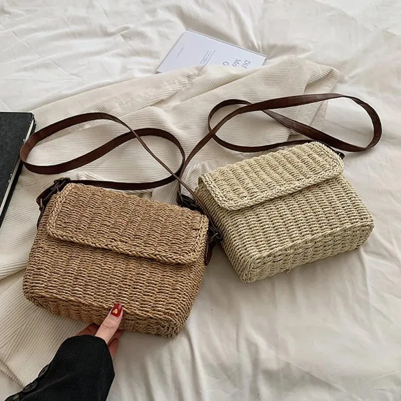 Bolsa feminina de palha com cordão, bolsa crossbody vintage pequena quadrada com alça ajustável feita à mão chique hobo