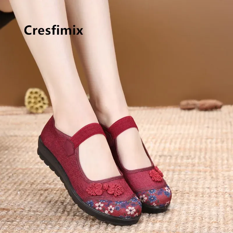 Flats Cresfimix Zapatos de Mujer Kadın Sevimli Şarap Kırmızı Konforlu Dans Ayakkabıları Lady Retro Yuvarlak Toe Flat Ayakkabı Serin Çiçek Ayakkabıları A5233