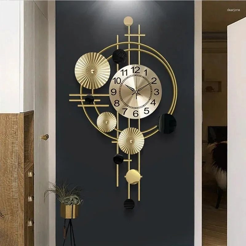 Wall Clocks Nordic Large Clock Modern Light Luxury Living Room Restaurant Decor Hanging Watch Geometric Art Golden Mute