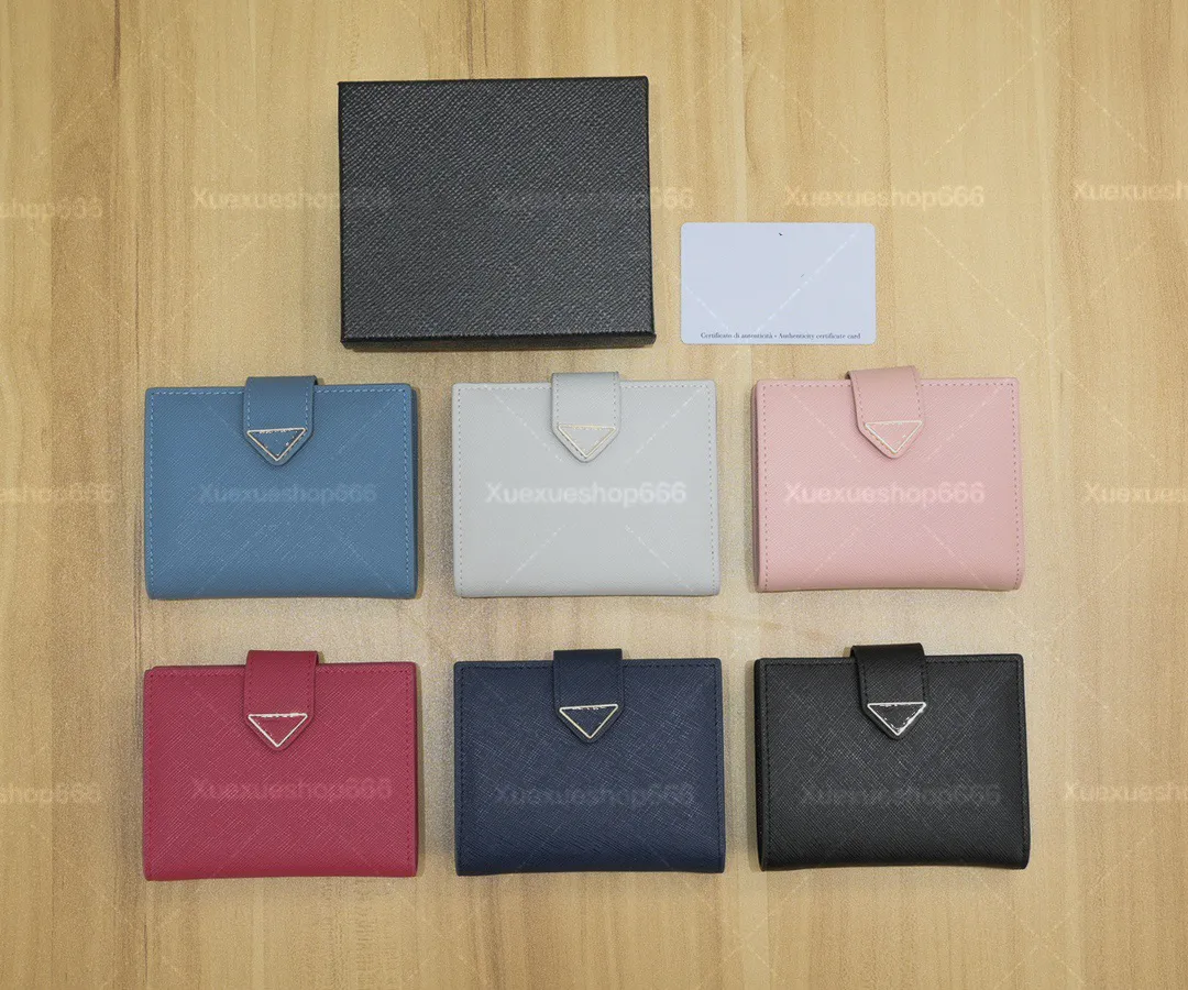 Bolsas de marca Mulheres Carteiras curtas Designer de luxo Hasp Sacos de cartão finos de moedas bolsas bolsas bolsas de metal clássica letra várias carteiras