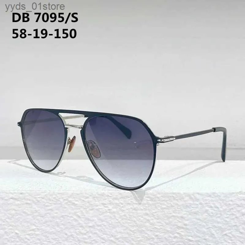 Solglasögon DB 7095/s Pure Titanium Original Solglasögon Oval Double Bridge Men Fashion Stylish glasögon med fall Kvinnor Solglasögon L240320