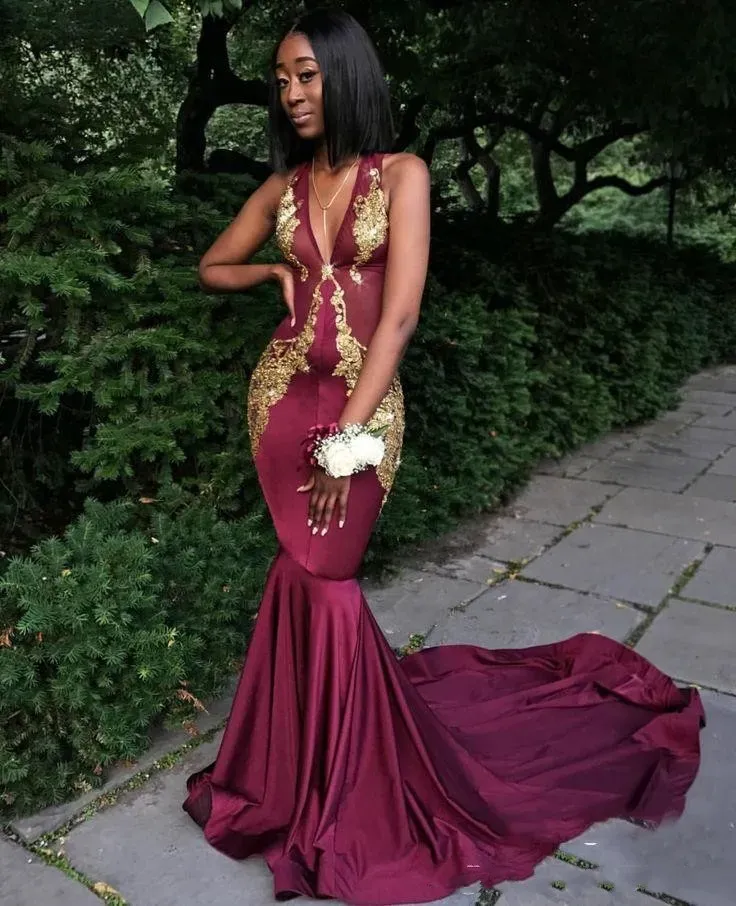 Africa Sexy Grape Prom Dresses Deep V-Neck Sleeveless Prom Gowns With Gold Applique Mermaid Style Sweep Train Custom Made Formal Gowns