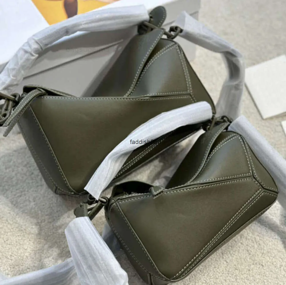 高級ファッションパズルショルダーバッグレディーストート2サイズのデザイナーハンドバッグ