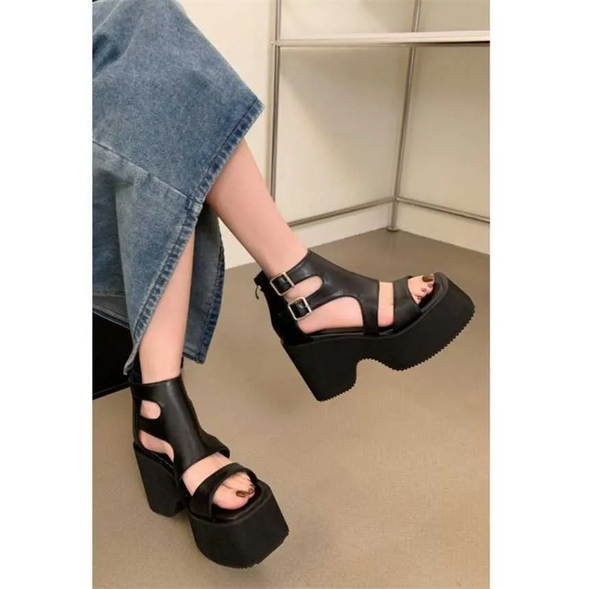 Topp Summer Fashion Thick Sole High Heel Sandal Cool Martin Boots Fish Mouth Sandaler Black Flip Flops for Women 240228