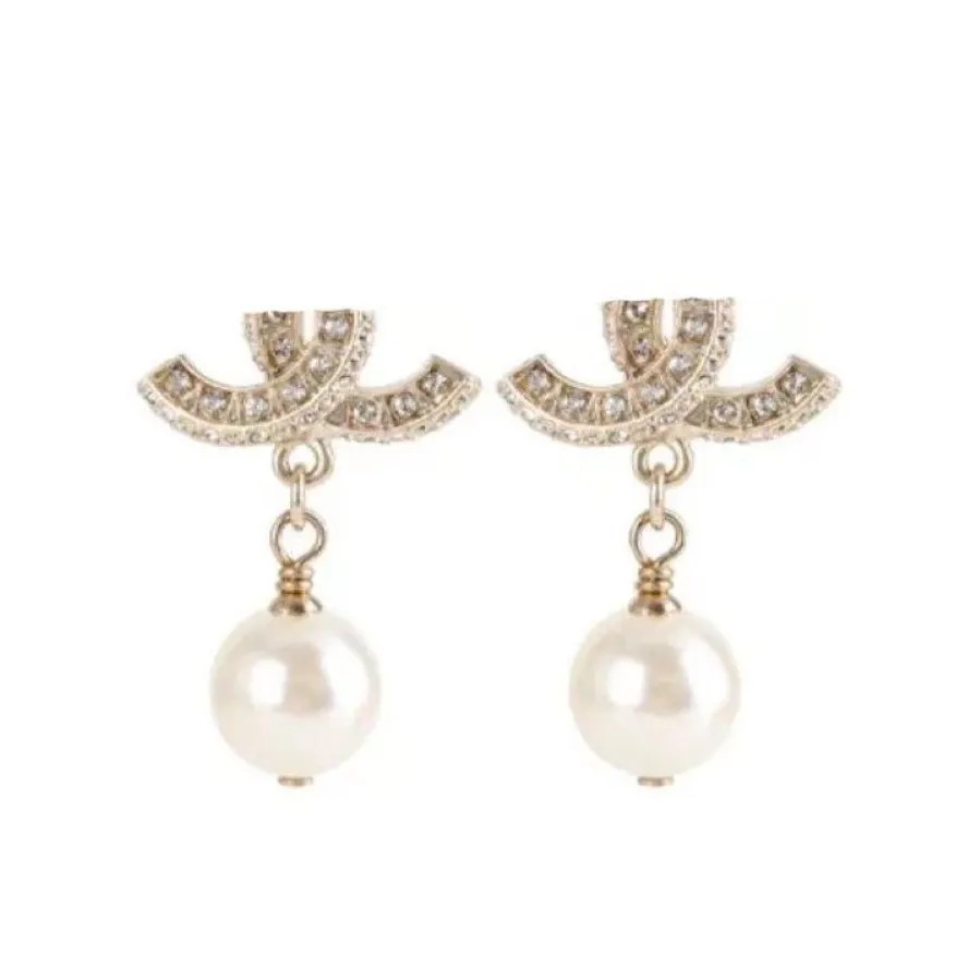 Diamond Pearl Drop Dangle Earring Franska lyxmärke Guldörhängen Brev Barnd Fashion Designer för Women Party Gift Wed335L