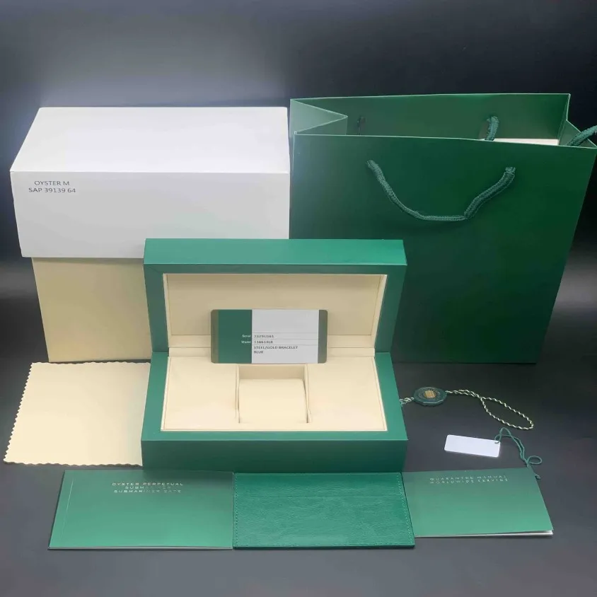 Original green wooden boxes gift can be customized model serial number small label anti-counterfeiting card watch box brochure fil291L