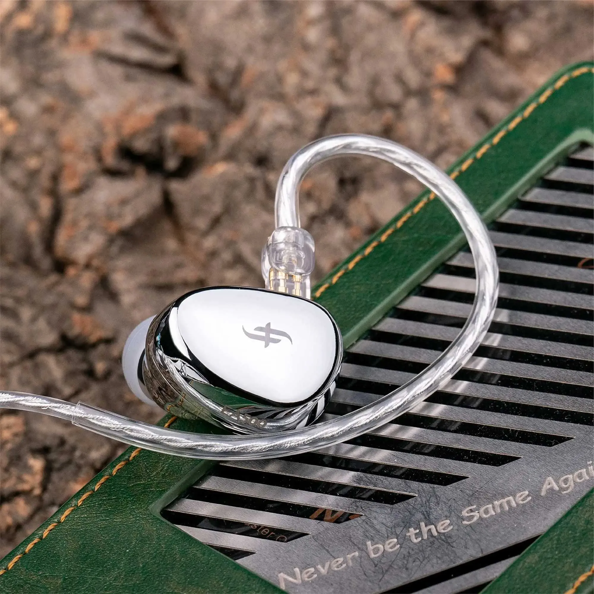 SIMGOT EA500 Hi-Res In-Ear Monitors - Audiophile IEM SIMGOT EA500 Hi-Res In-Ear Monitors - Audiophile IEM