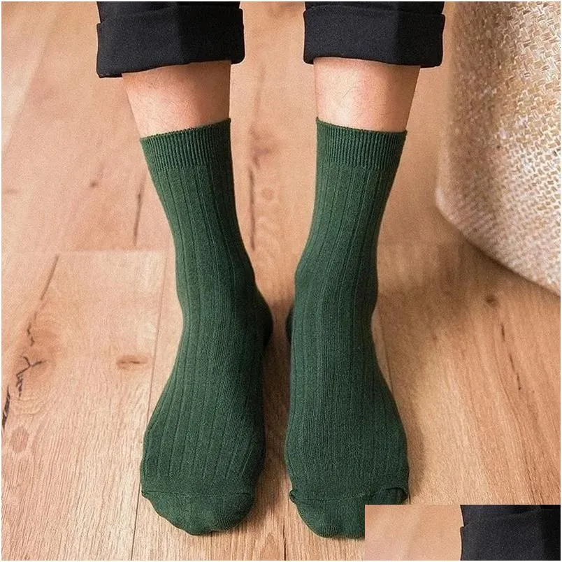 Herrensocken Herbst Winter Reine Farbe Baumwolle Warm Schwarz Und Weiß Glückliche Männliche Geschenke Für Männer Eur 39-44 387 Drop Lieferung Bekleidung Unterwäsche Ot0Pk