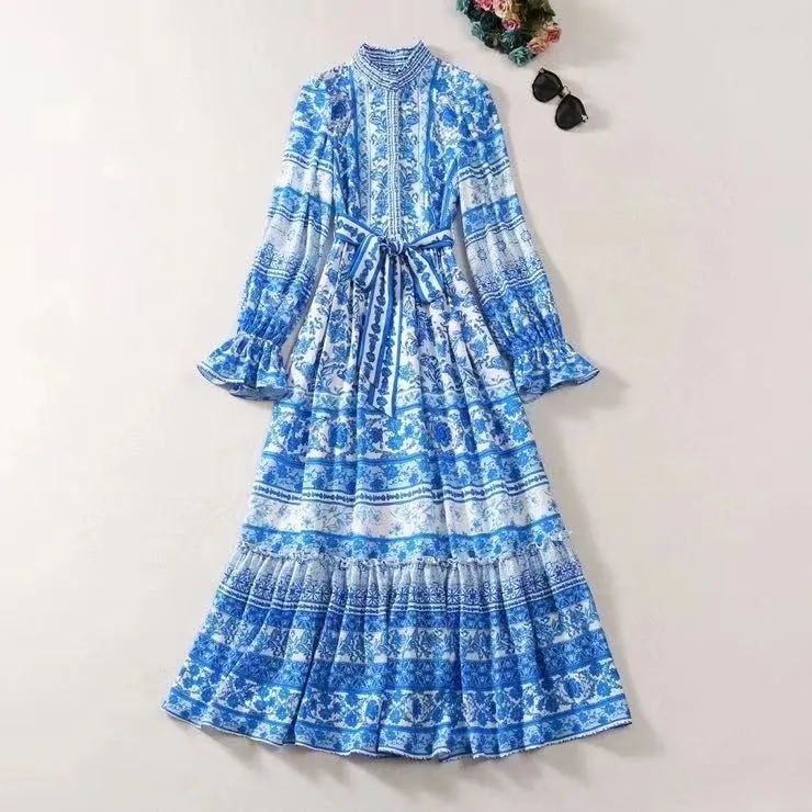 유럽 ​​및 미국 여성 드레스 2023 Winter New Flared 9 분 소매 스탠드 고리 블루 프린트 패션 주름 드레스 xxl