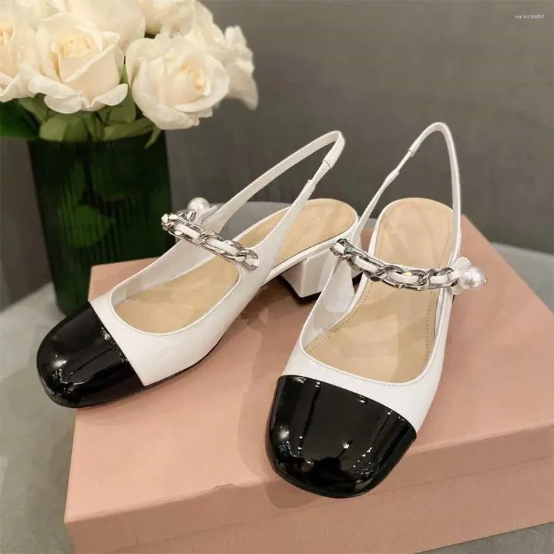 Klädskor 2024 Summer Sandals Fashion Round Toe Women Cisise Mary Janes Pearl Decor Sapato Feminino Storlek 35-40