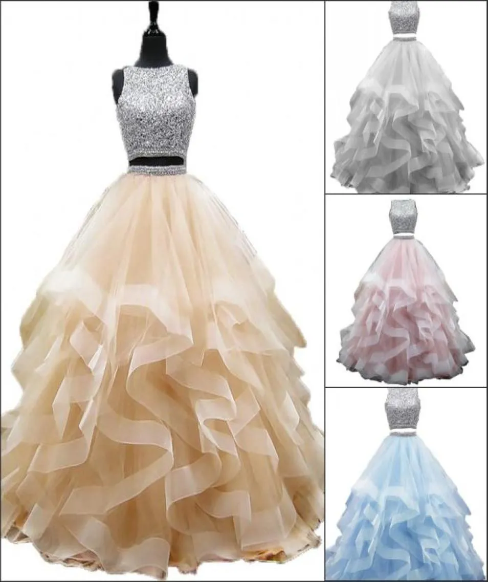 Abiti da dolce 16 in due pezzi Abito da ballo con perline di cristallo Abiti da ballo Quinceanera Abito lungo da spettacolo con volant in tulle a strati Masqu5827194