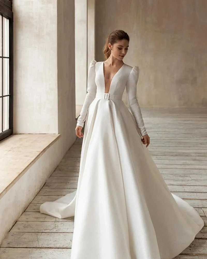 A Line Simple Elegant Satin Wedding Dresses Deep V-neck Sexy Ivory Long Sleeve Bridal Gown with Sash 2024 Robe De Mariee