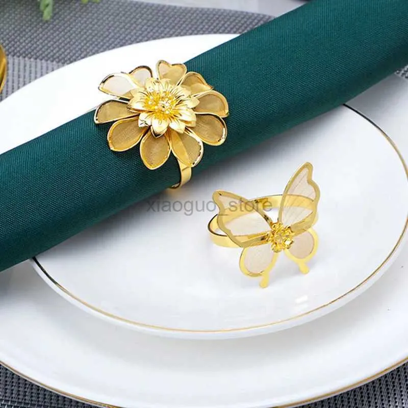 Handdukringar Metal Hollowed Out Flower Serving Rings Handgjorda Handdukhållare Bord Dekoration Servete Buckle Gadgets Kök Tillbehör 240321