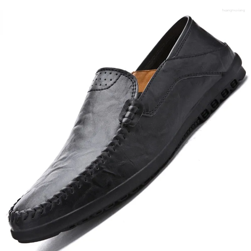 Chaussures décontractées en cuir véritable pour hommes, mocassins italiens de marque, respirants, à enfiler, noirs, pour la conduite, grande taille 38-47, 2024