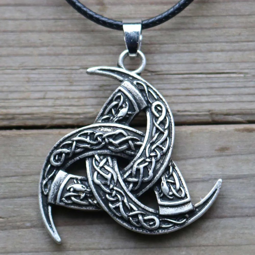 New Viking Totem Celtic Knot Stainless Steel Pendant Jewelry Nordic Vintage Titanium Steel Men's Necklace