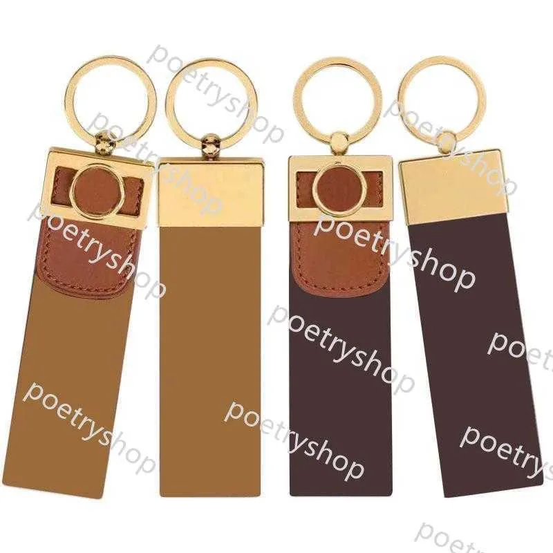 Porte-clés Longes 10 styles de porte-clés en cuir lettres en alliage sac de voiture pendentif mode couple porte-clés cadeau longue boucle accessoires fourniture