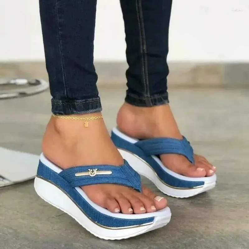 Chinelos 2024 verão praia flip-flops plataforma impermeável sandálias de cunha antiderrapante feminino casual respirável sapatos 35-43