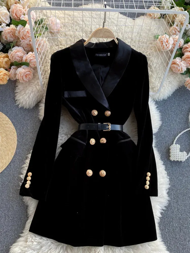 Płaszcz Blazer Women Velvet Sucid Kurtka Zima Dwumiastek Ladiew Ladieve Black Blazer Belt Women Slim Ruit Blazer Owewear 240321