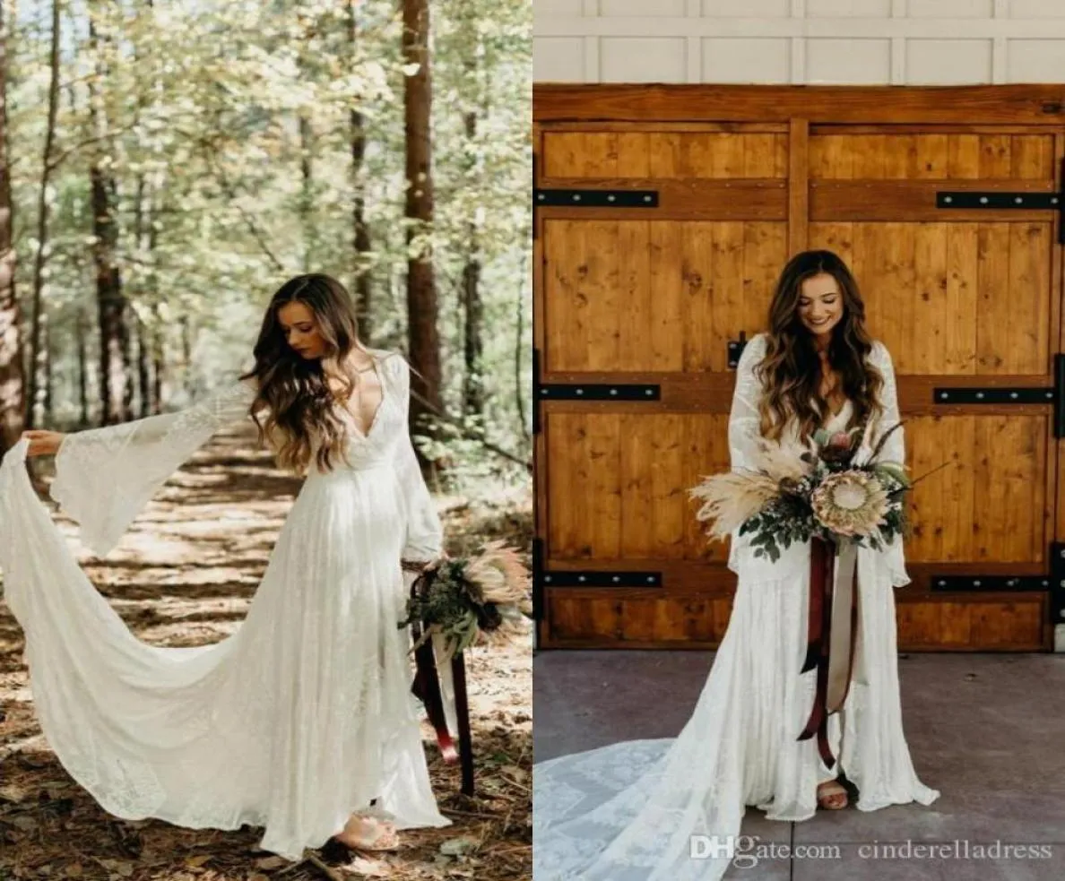 2020 Country Style Boho Lace Wedding Dresses with Long Sleeves v Neck A Line Beach Wedding Deters Bohemian Plus Size Bridal Dress B8648038