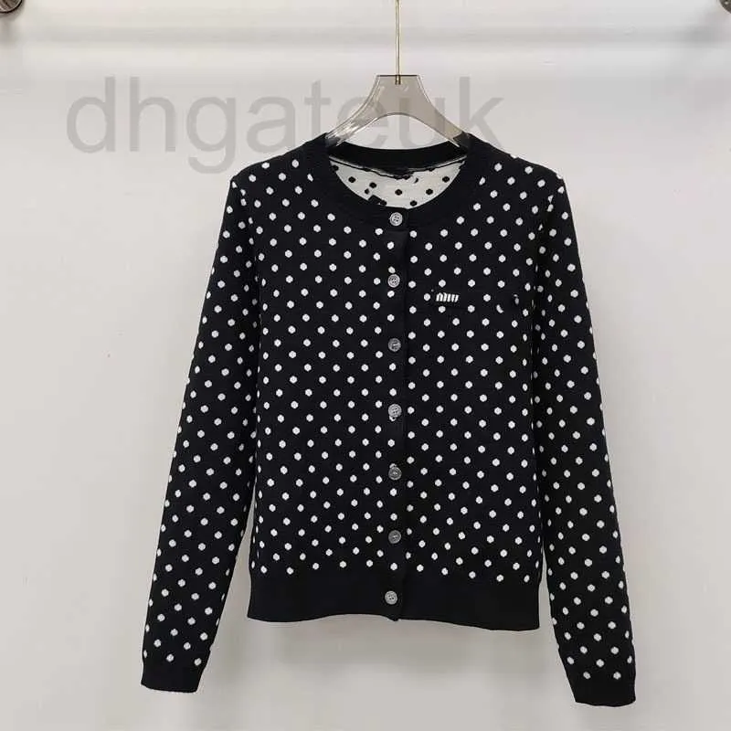 T-shirt da donna firmate 23 New Miao Maglione lavorato a maglia per cardigan con girocollo e maniche lunghe Abbigliamento esterno 7YLX