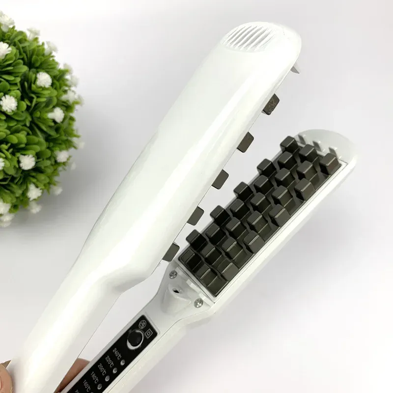 Irons 3D Grid Hair Crimper Volumizer Ceramic Professional Hair Fluffy korrugerad Curler Flat Iron Corn Hair Splint Perm 5 Temperaturer