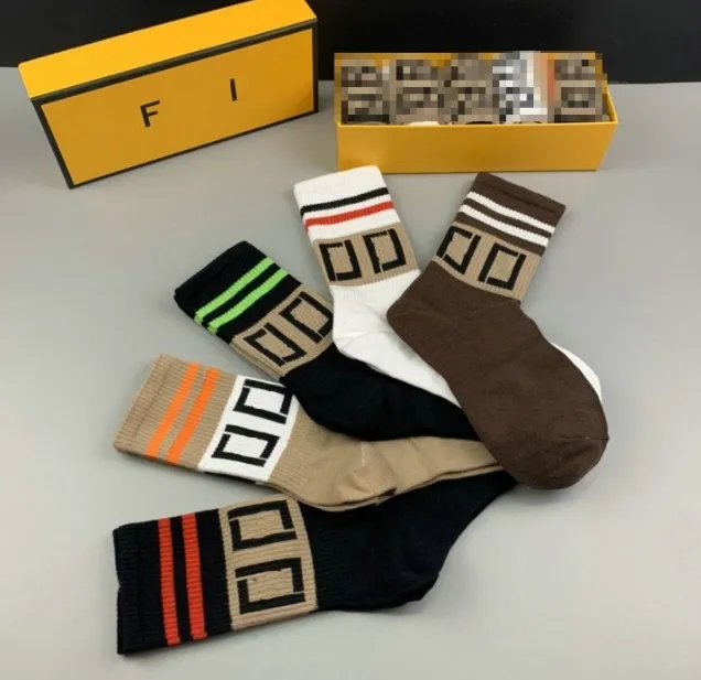 Mens Socks Womens Cotton Sock Classic Designer Letter Stocking Comfortable 5 Pairs Together High Quality Popular Trend XNTDJTDJ