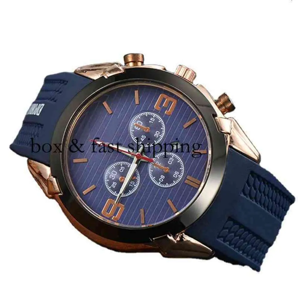 Watches Wristwatch Luxury Designer Sport Style Stora Men's Watch Fashion Blue Brow Black Dial Clock Montredelu 56