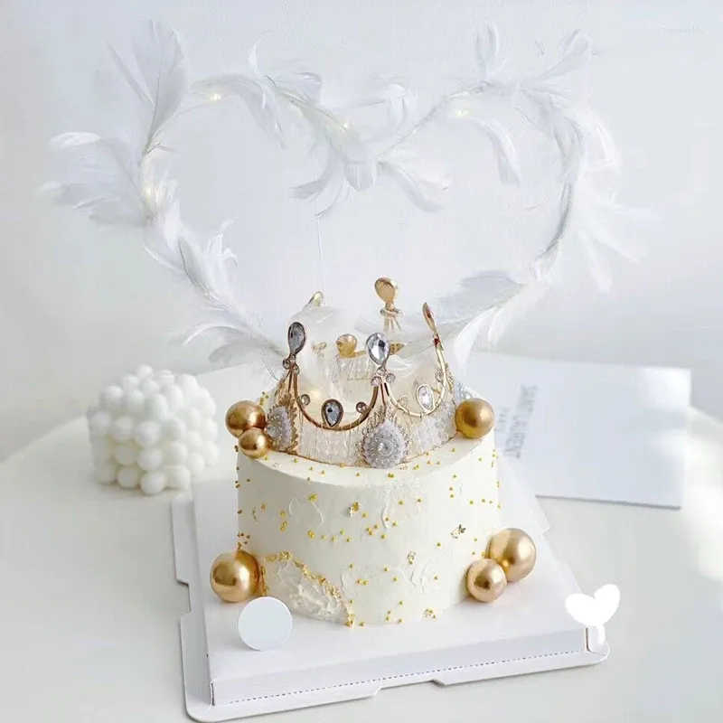 パーティー用品1ピースバースデーケーキ装飾羽カード結婚式LEDハート型トッパーDIYホリデーアクセサリー