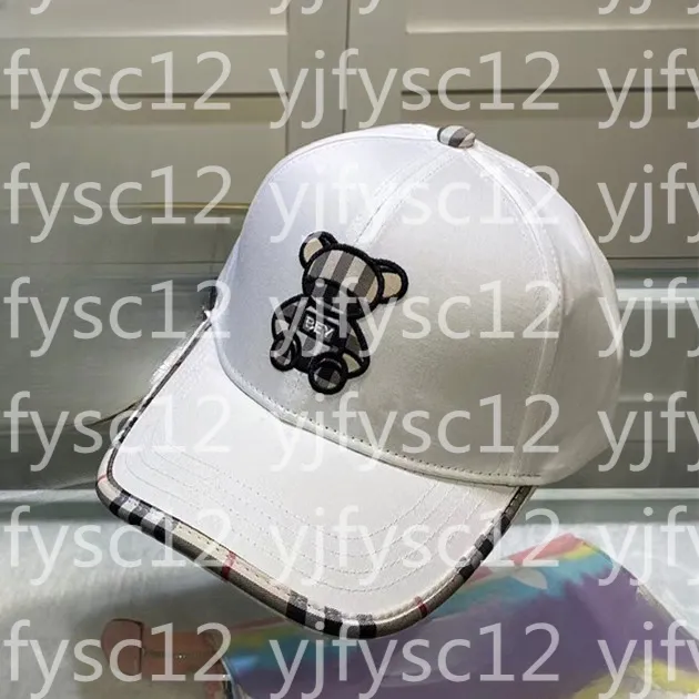 Sun Hat Ball Caps Graffiti Hat swobodne litery Galeria zakrzywiona czapka baseballowa Dept Brim dla mężczyzn i kobiet swobodne listy W-18